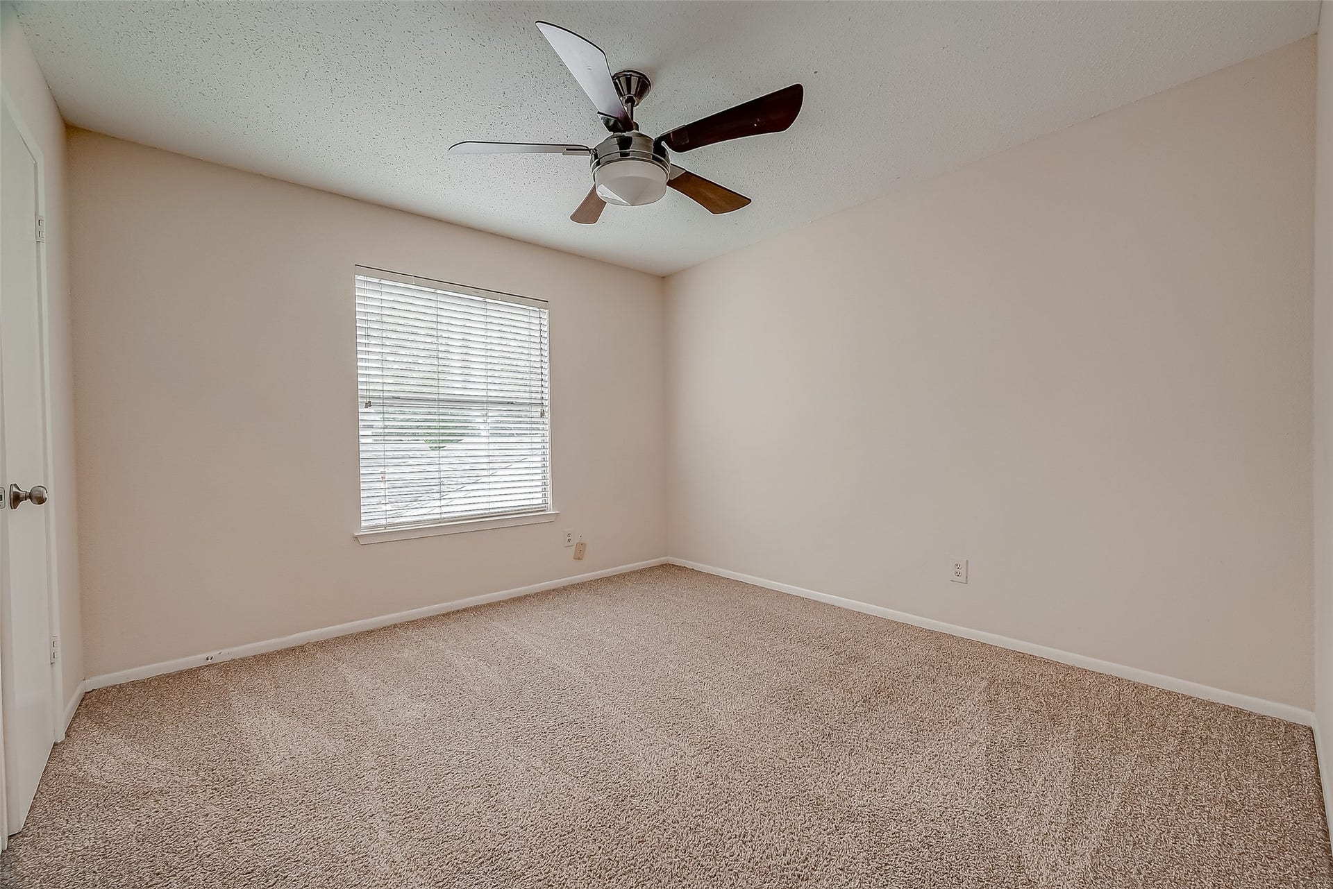 3022 Sam Houston Drive, Sugar Land, TX 77479