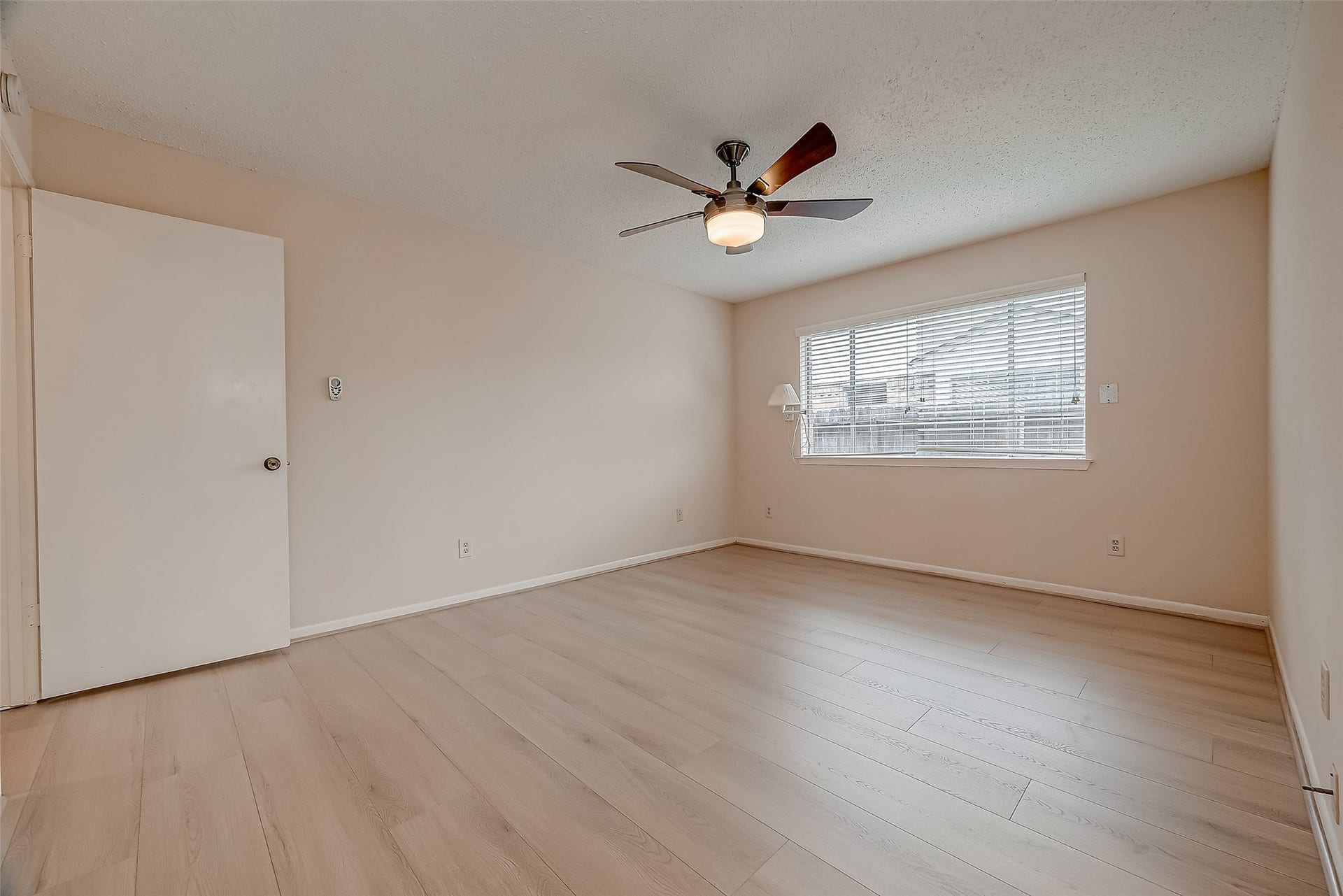 3022 Sam Houston Drive, Sugar Land, TX 77479