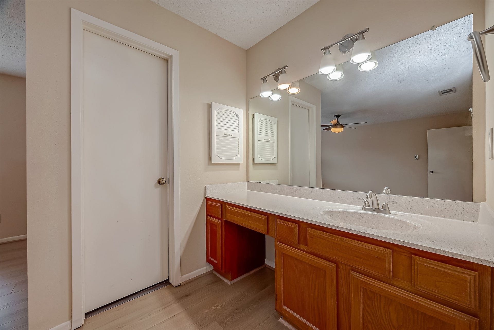 3022 Sam Houston Drive, Sugar Land, TX 77479