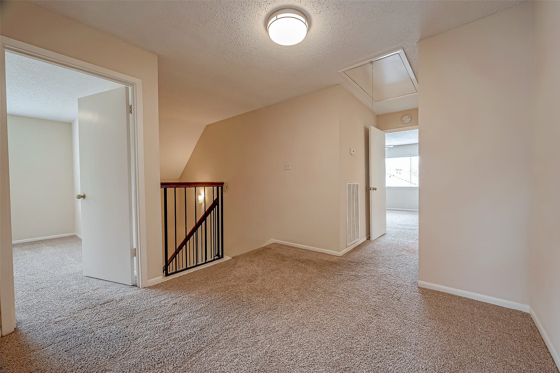 3022 Sam Houston Drive, Sugar Land, TX 77479