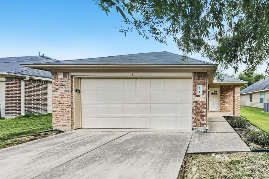Property photo for 13211 Ambrosa Drive, Houston, TX