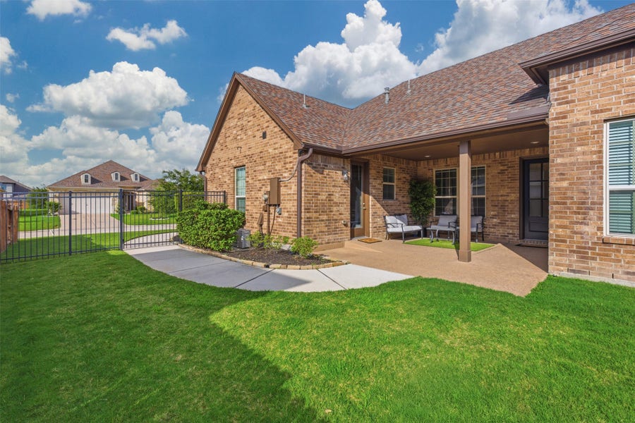 Property photo for 10707 Hilltop Harbor Way, Cypress, TX
