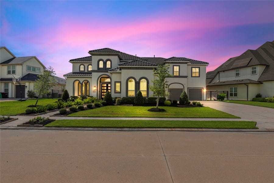 Property photo for 10643 Crystal Spring Drive, Missouri City, TX