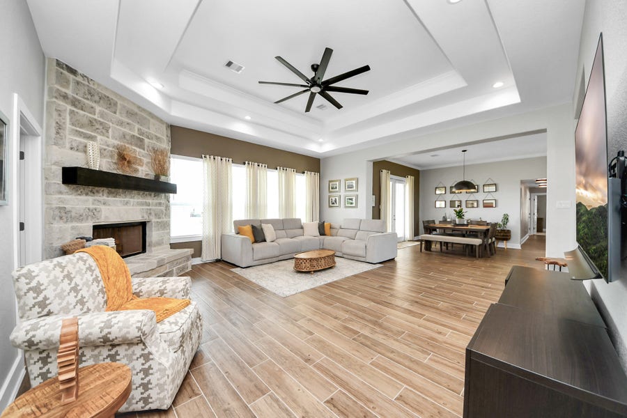 Property photo for 7723 Stratford Hall Drive, Rosharon, TX