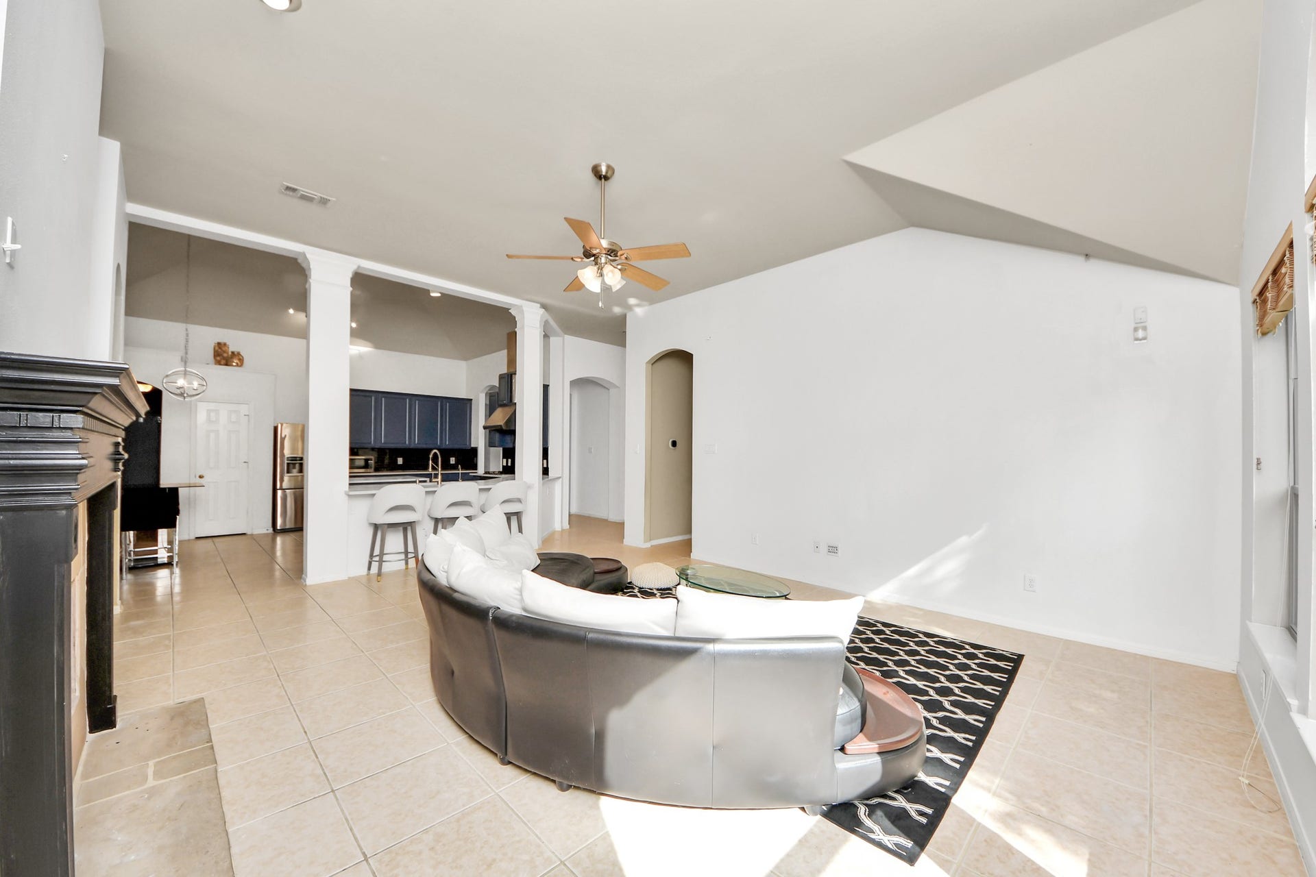3818 S Barnett Way, Missouri City, TX 77459 3818 S Barnett Way, Missouri City, TX 77459
