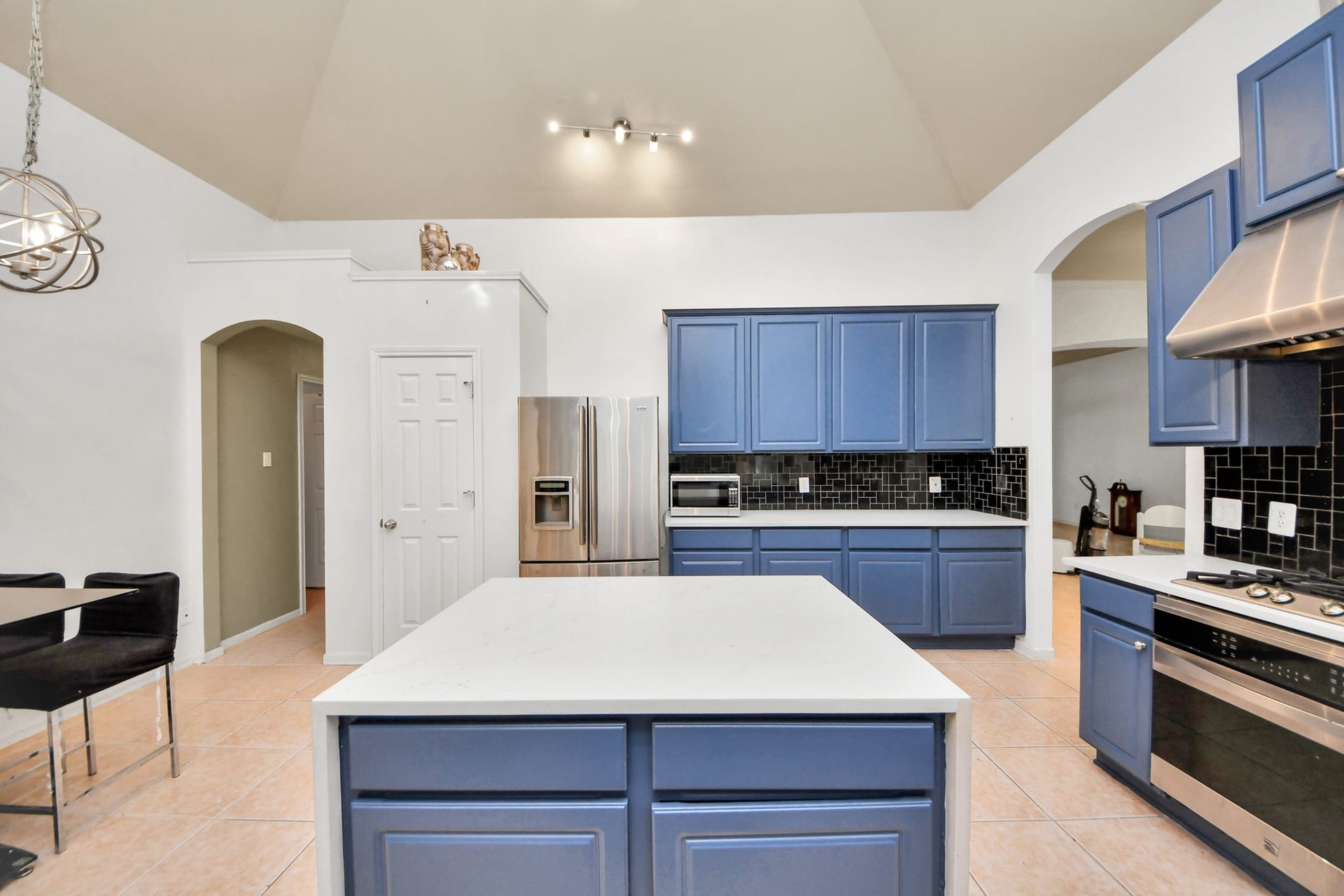 3818 S Barnett Way, Missouri City, TX 77459 3818 S Barnett Way, Missouri City, TX 77459