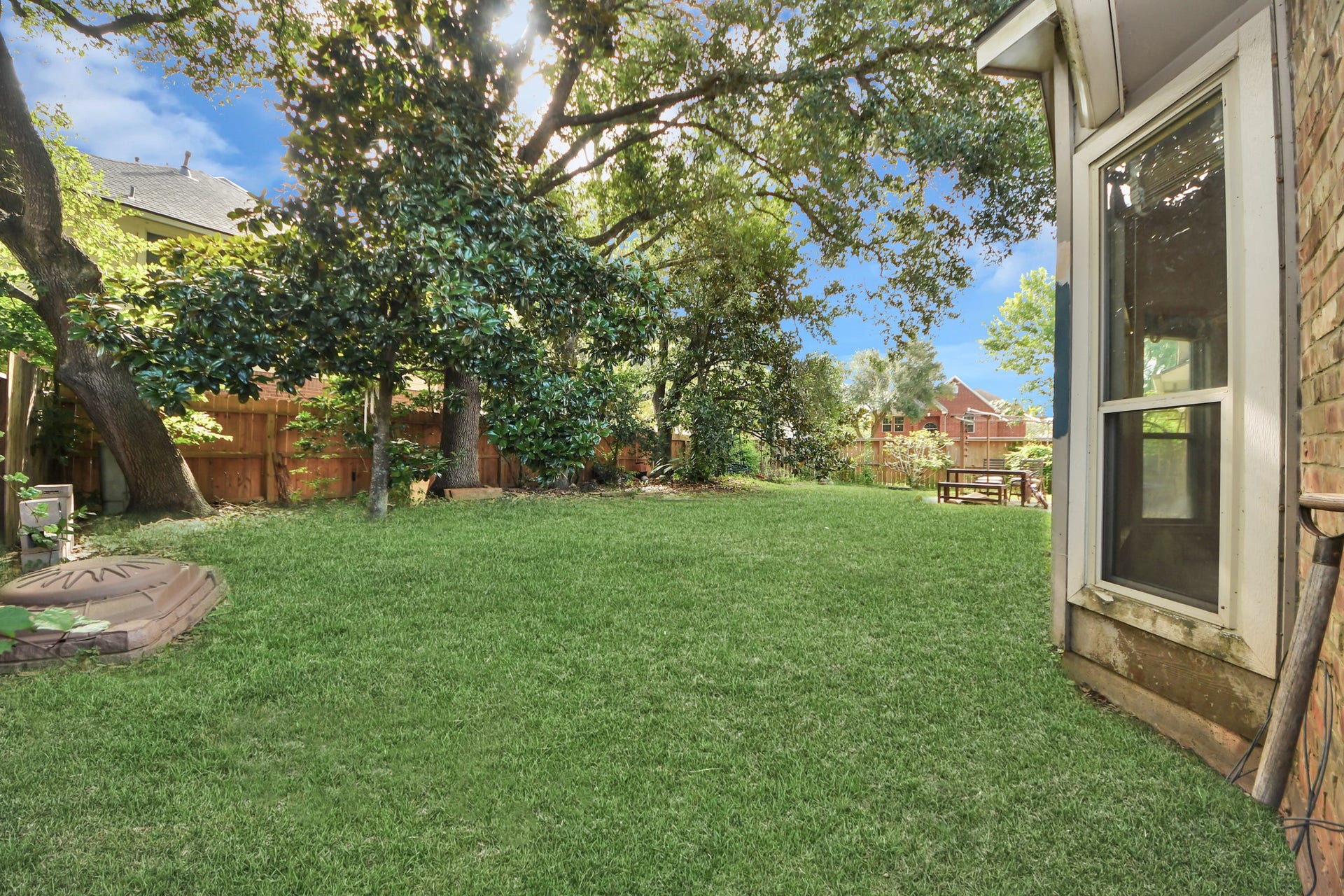 3818 S Barnett Way, Missouri City, TX 77459 3818 S Barnett Way, Missouri City, TX 77459