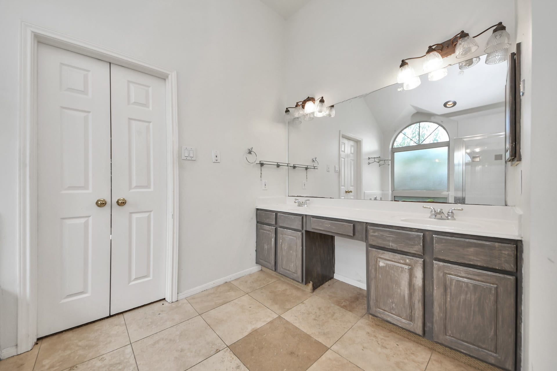 3818 S Barnett Way, Missouri City, TX 77459 3818 S Barnett Way, Missouri City, TX 77459