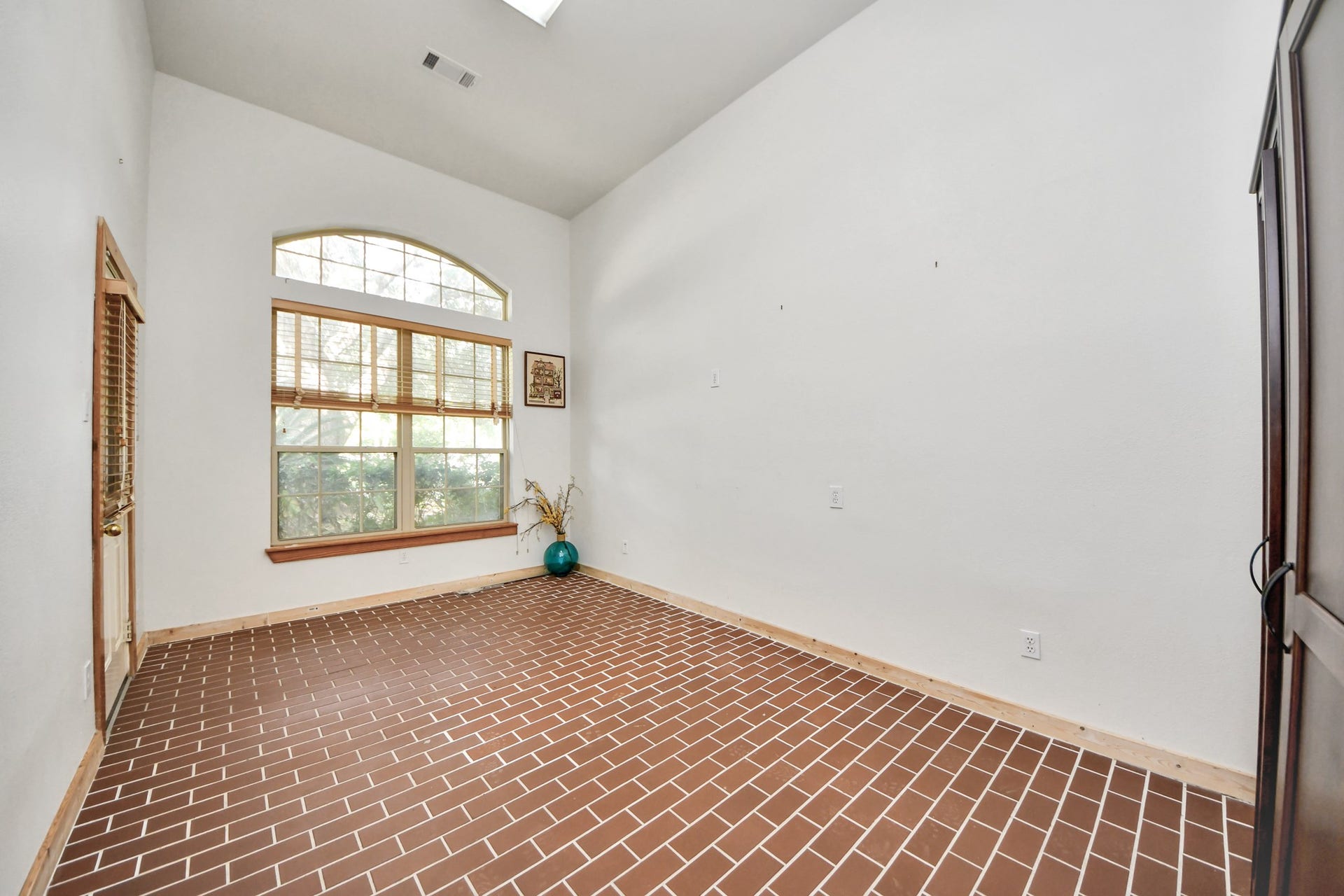 3818 S Barnett Way, Missouri City, TX 77459 3818 S Barnett Way, Missouri City, TX 77459