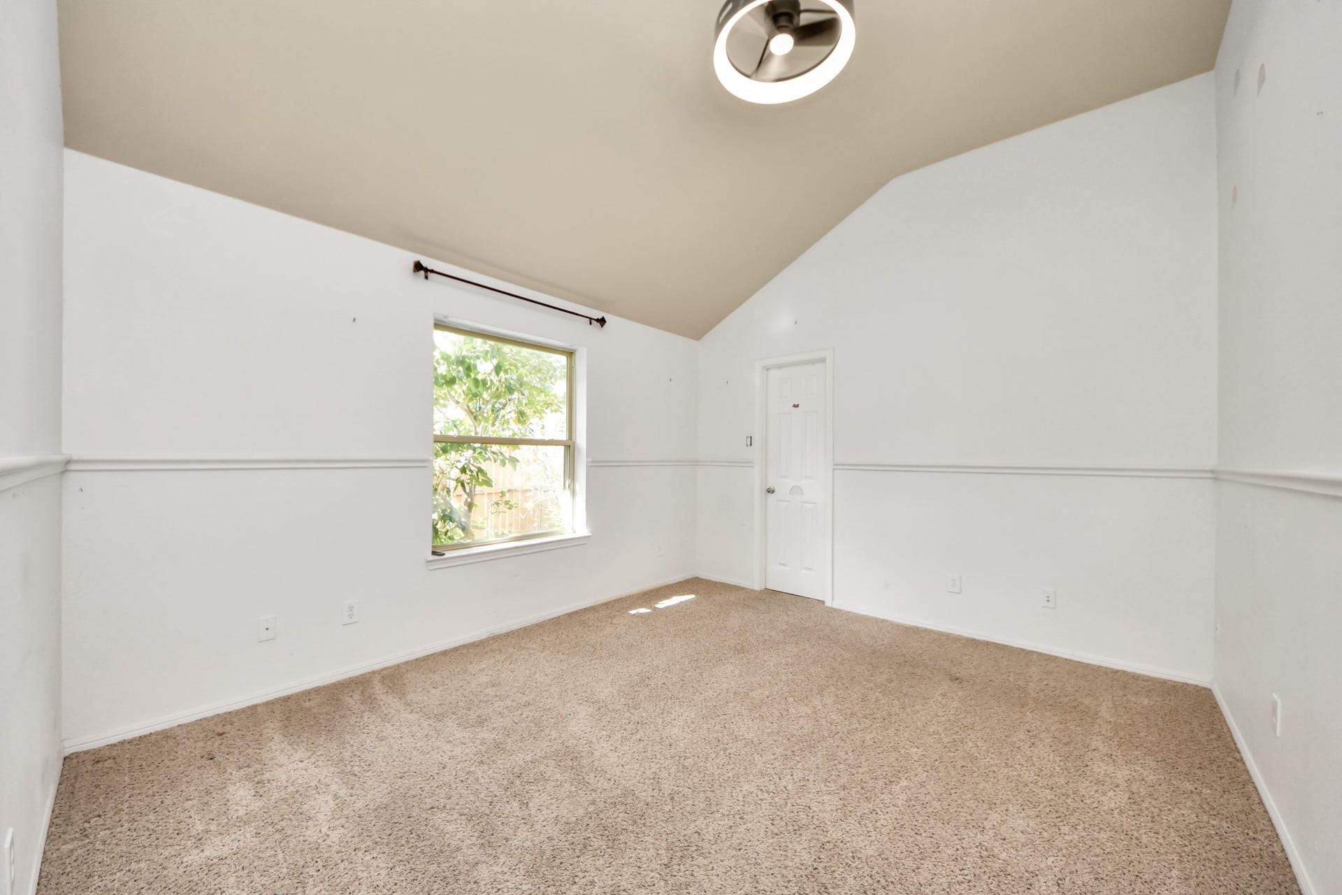 3818 S Barnett Way, Missouri City, TX 77459 3818 S Barnett Way, Missouri City, TX 77459