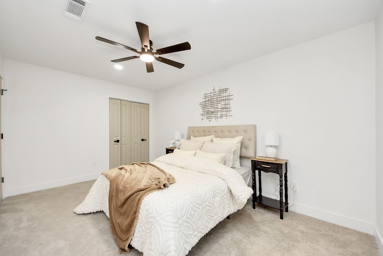 3013 Woodland Drive, Dickinson, TX 77539 1 of 2 closets.