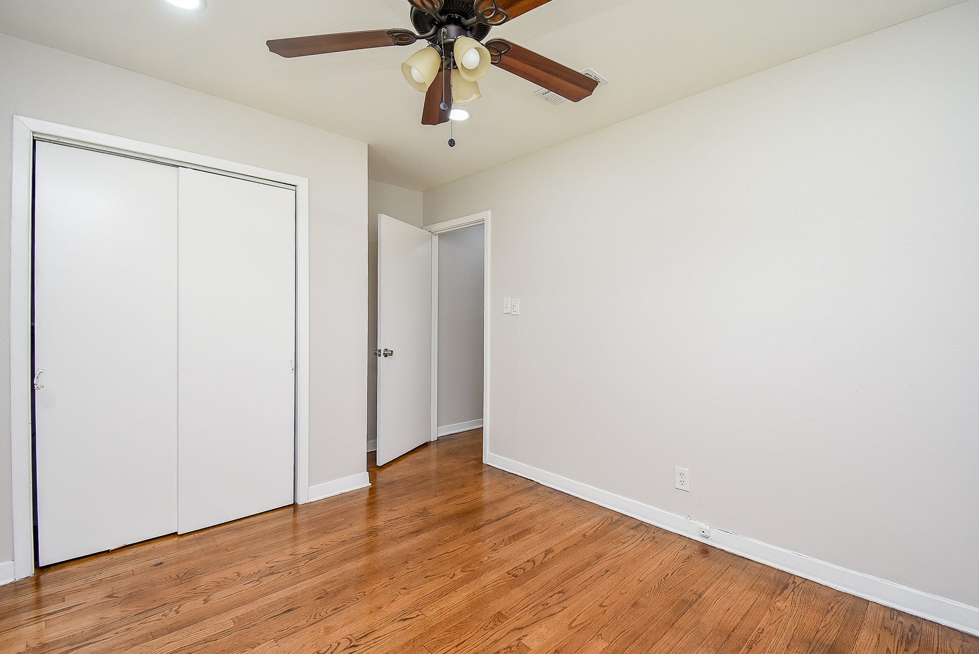 7406 Schiller Street, Houston, TX 77055 Bedroom two.