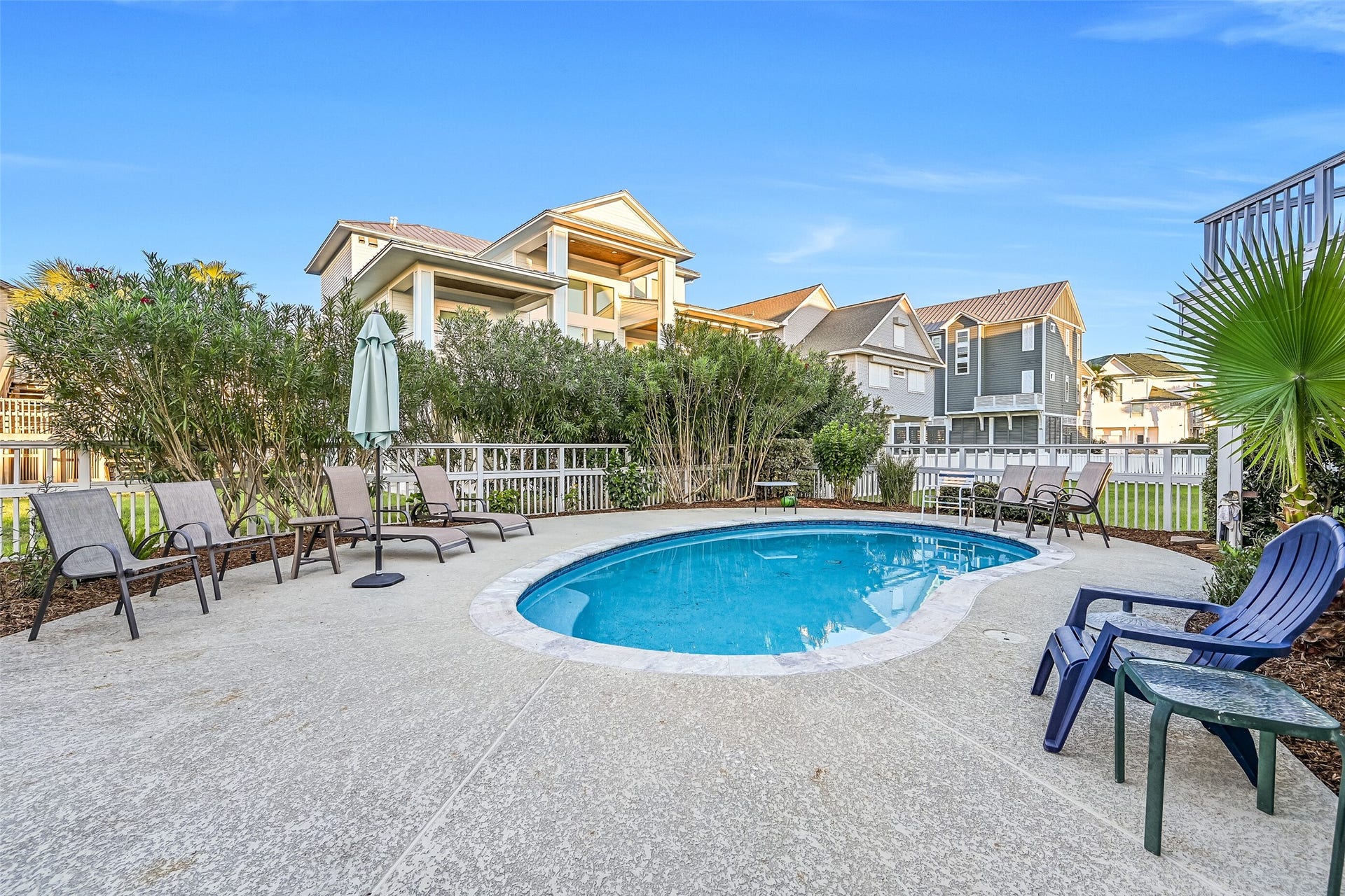 4111 Rum Bay, Galveston, TX 77554 4111 Rum Bay, Galveston, TX 77554
