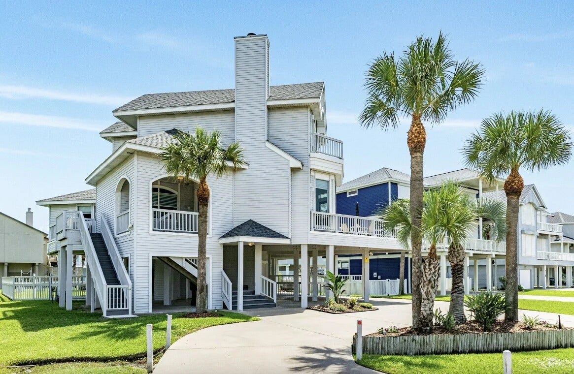 4111 Rum Bay, Galveston, TX 77554 4111 Rum Bay, Galveston, TX 77554