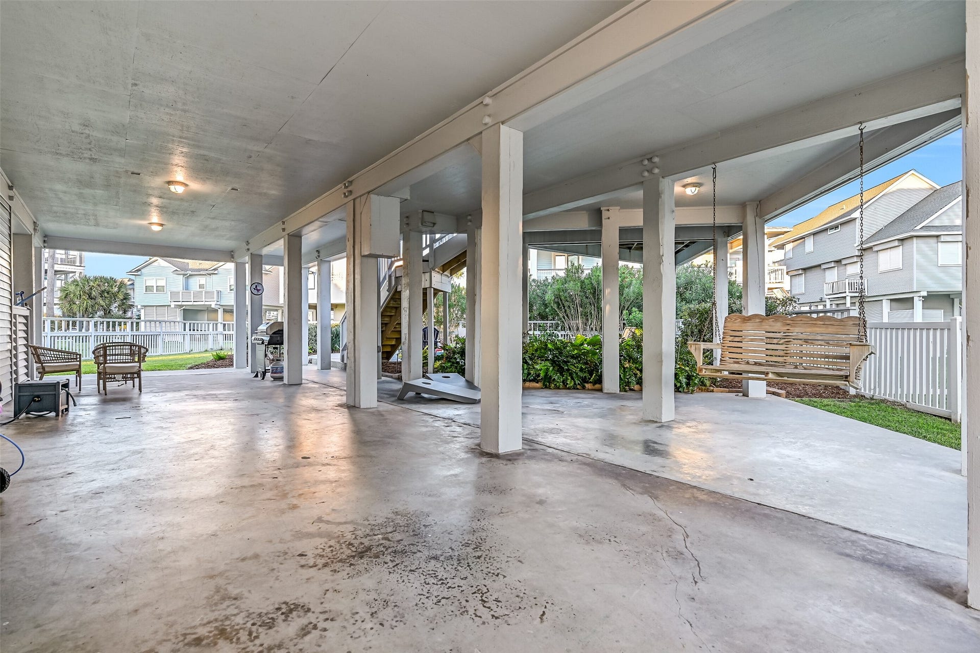 4111 Rum Bay, Galveston, TX 77554 4111 Rum Bay, Galveston, TX 77554