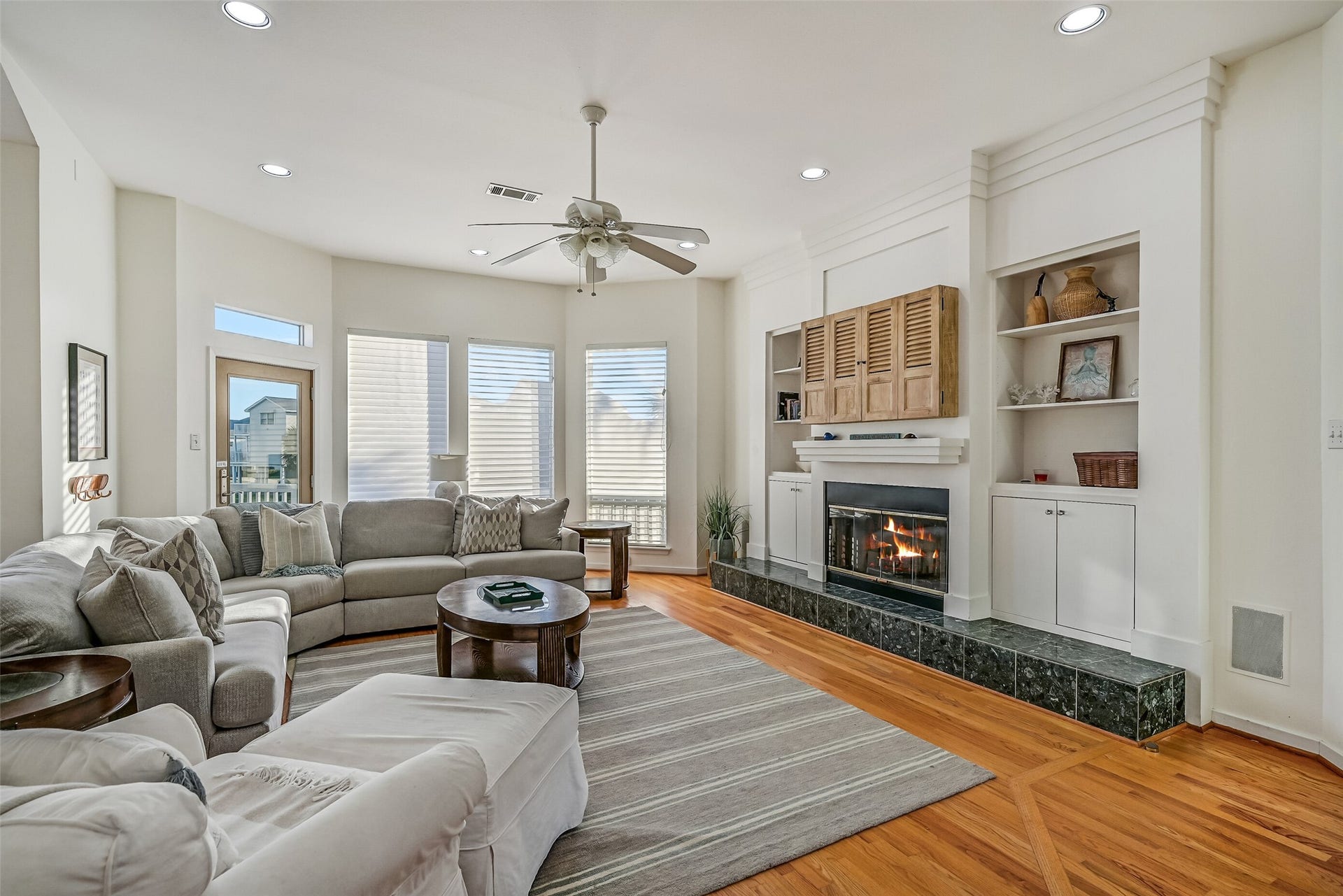 4111 Rum Bay, Galveston, TX 77554 4111 Rum Bay, Galveston, TX 77554
