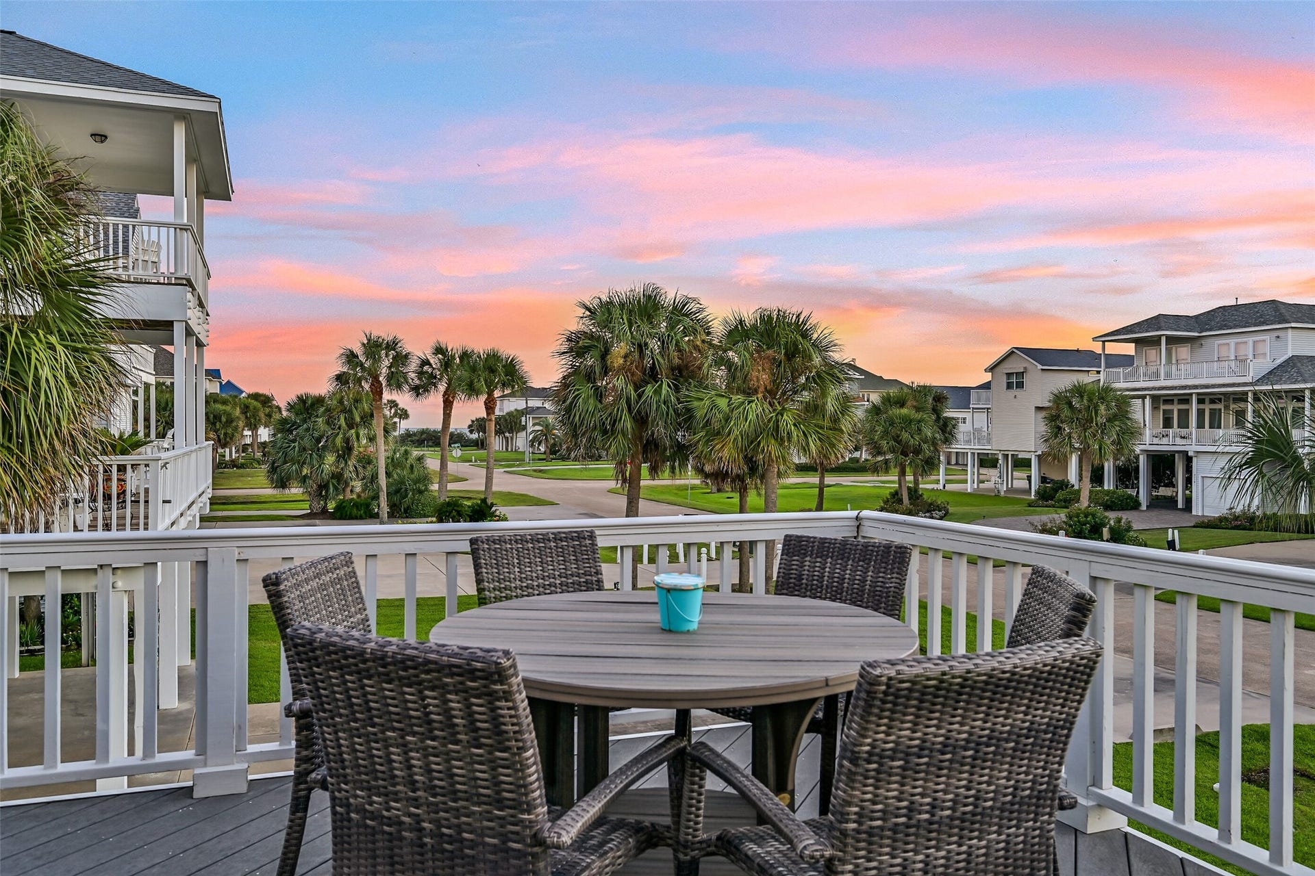 4111 Rum Bay, Galveston, TX 77554 4111 Rum Bay, Galveston, TX 77554