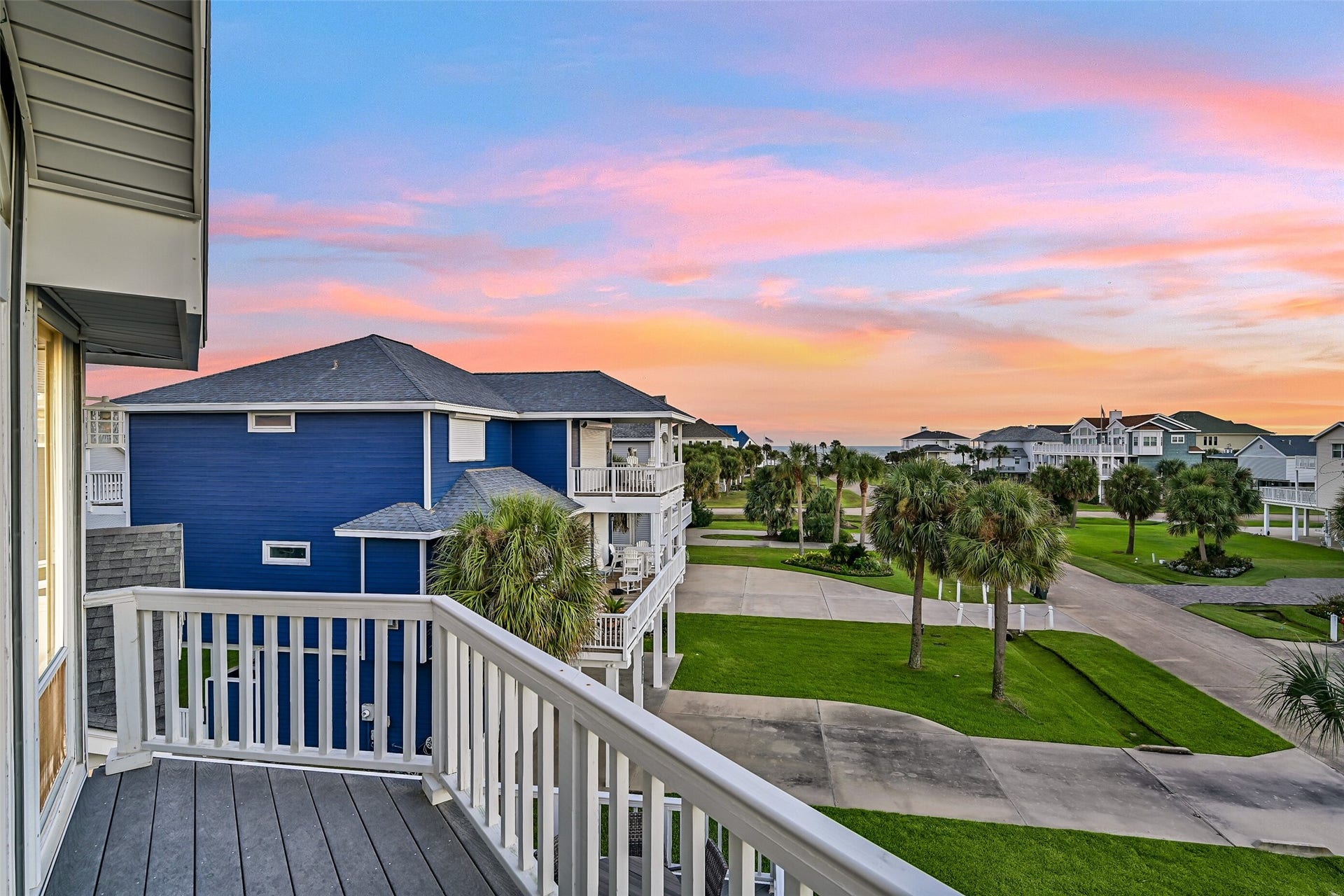 4111 Rum Bay, Galveston, TX 77554 4111 Rum Bay, Galveston, TX 77554
