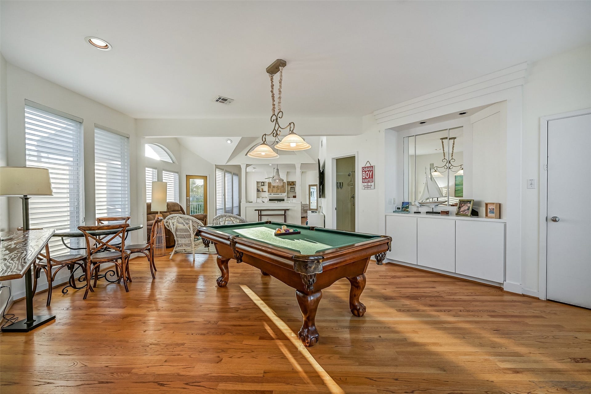 4111 Rum Bay, Galveston, TX 77554 4111 Rum Bay, Galveston, TX 77554