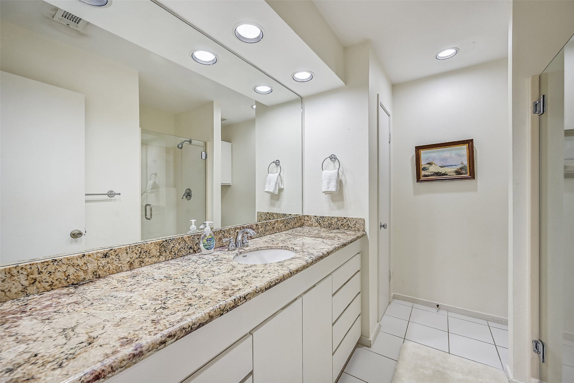 4111 Rum Bay, Galveston, TX 77554 4111 Rum Bay, Galveston, TX 77554