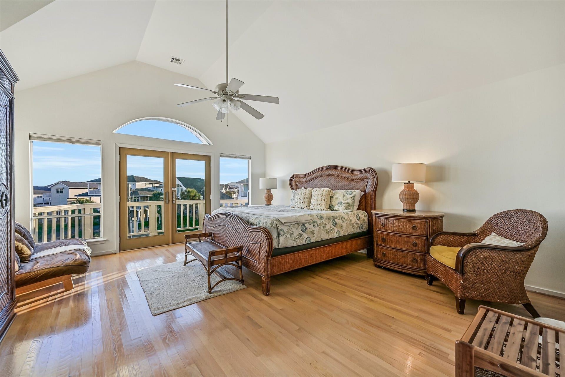 4111 Rum Bay, Galveston, TX 77554 4111 Rum Bay, Galveston, TX 77554