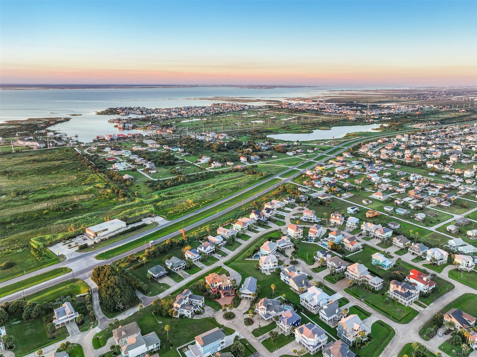 4111 Rum Bay, Galveston, TX 77554 4111 Rum Bay, Galveston, TX 77554
