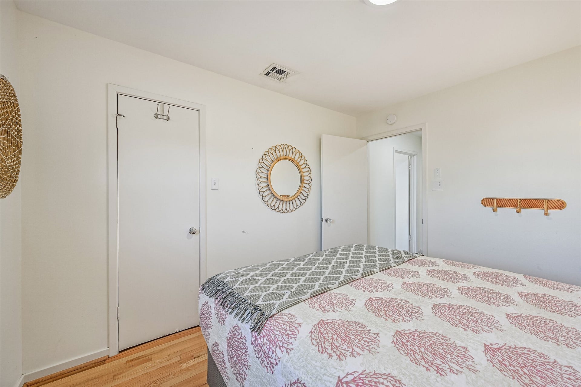 4111 Rum Bay, Galveston, TX 77554 4111 Rum Bay, Galveston, TX 77554