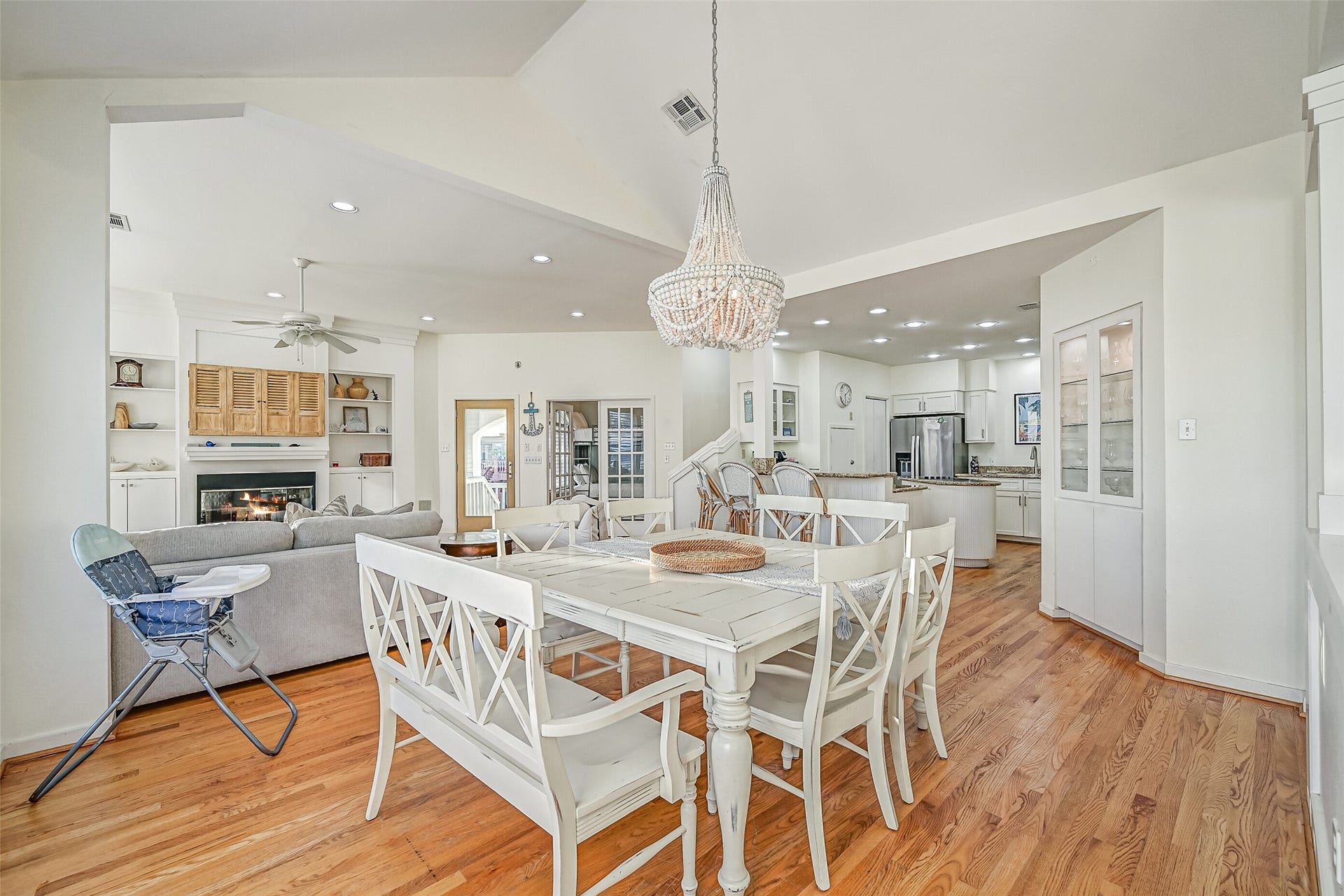 4111 Rum Bay, Galveston, TX 77554 4111 Rum Bay, Galveston, TX 77554