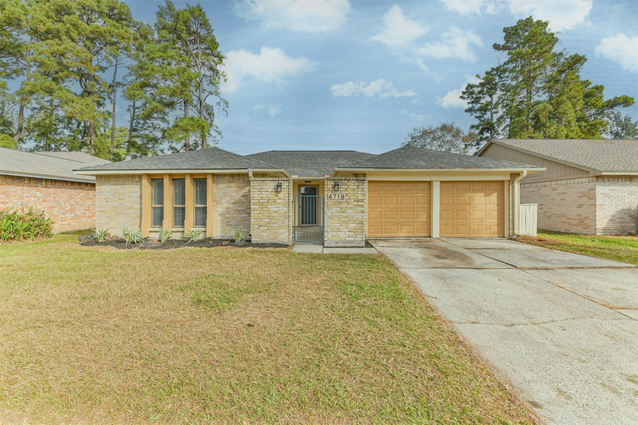 Property photo for 4718 Owens Creek Lane, Spring, TX