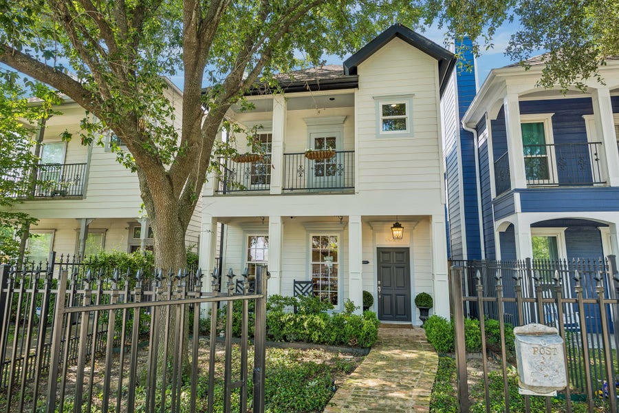 Property photo for 1022 E 27th Street, Houston, TX