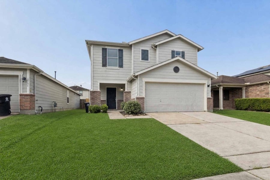 Property photo for 2702 Skyview Knoll Court, Houston, TX