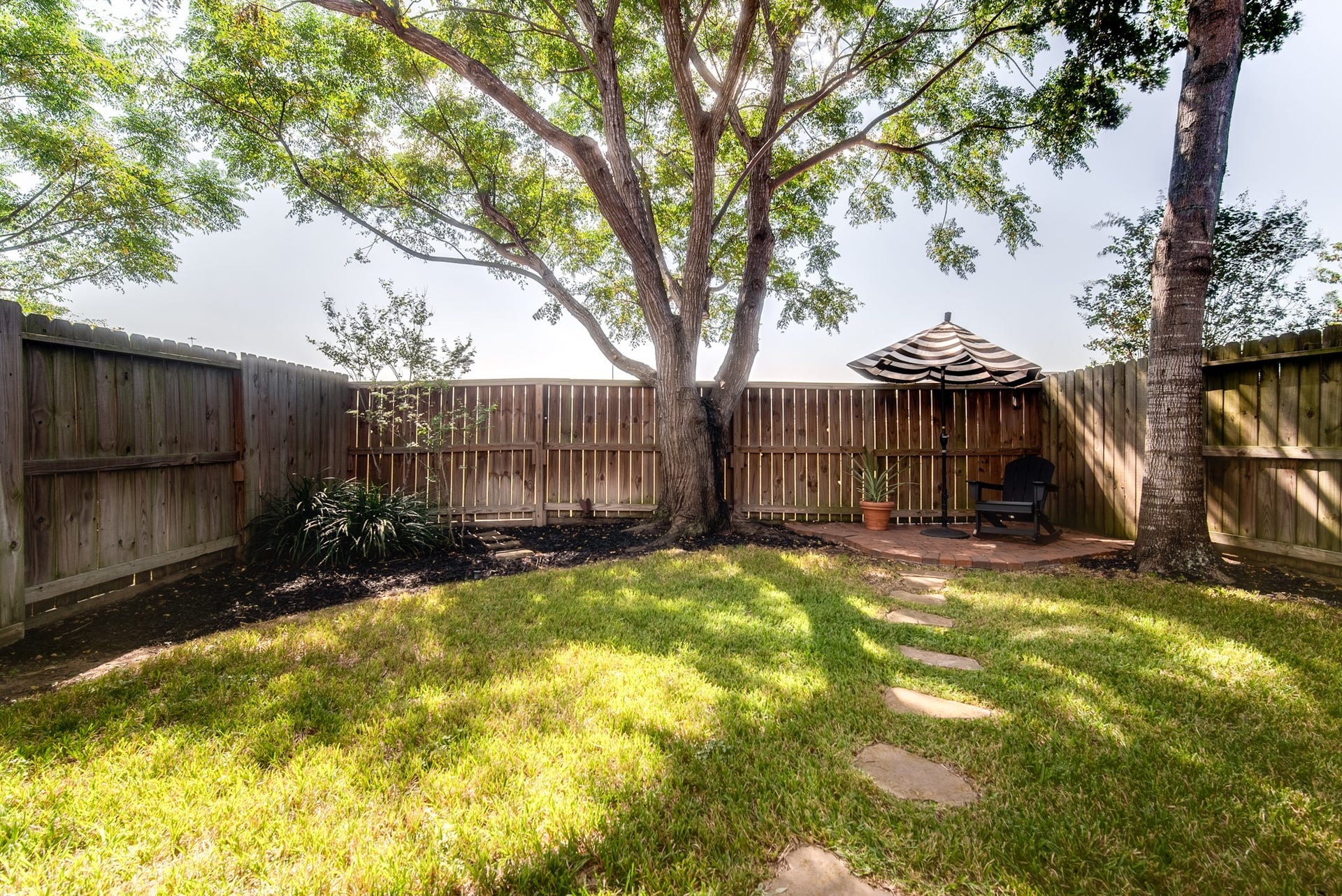 3310 Orchid Trace Lane, Houston, TX 77047 Backyard with no back neighbors