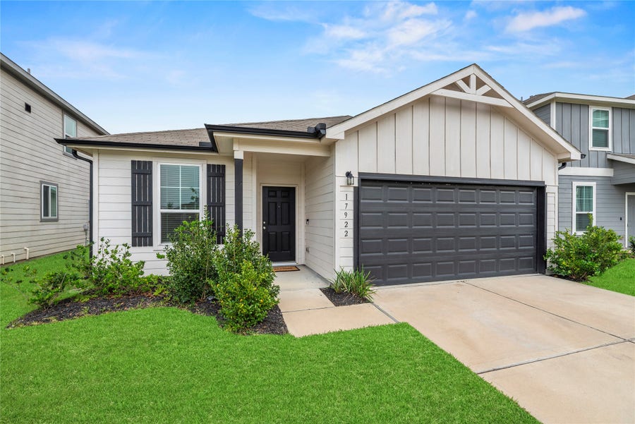Property photo for 17922 Baleage Lane, Hockley, TX