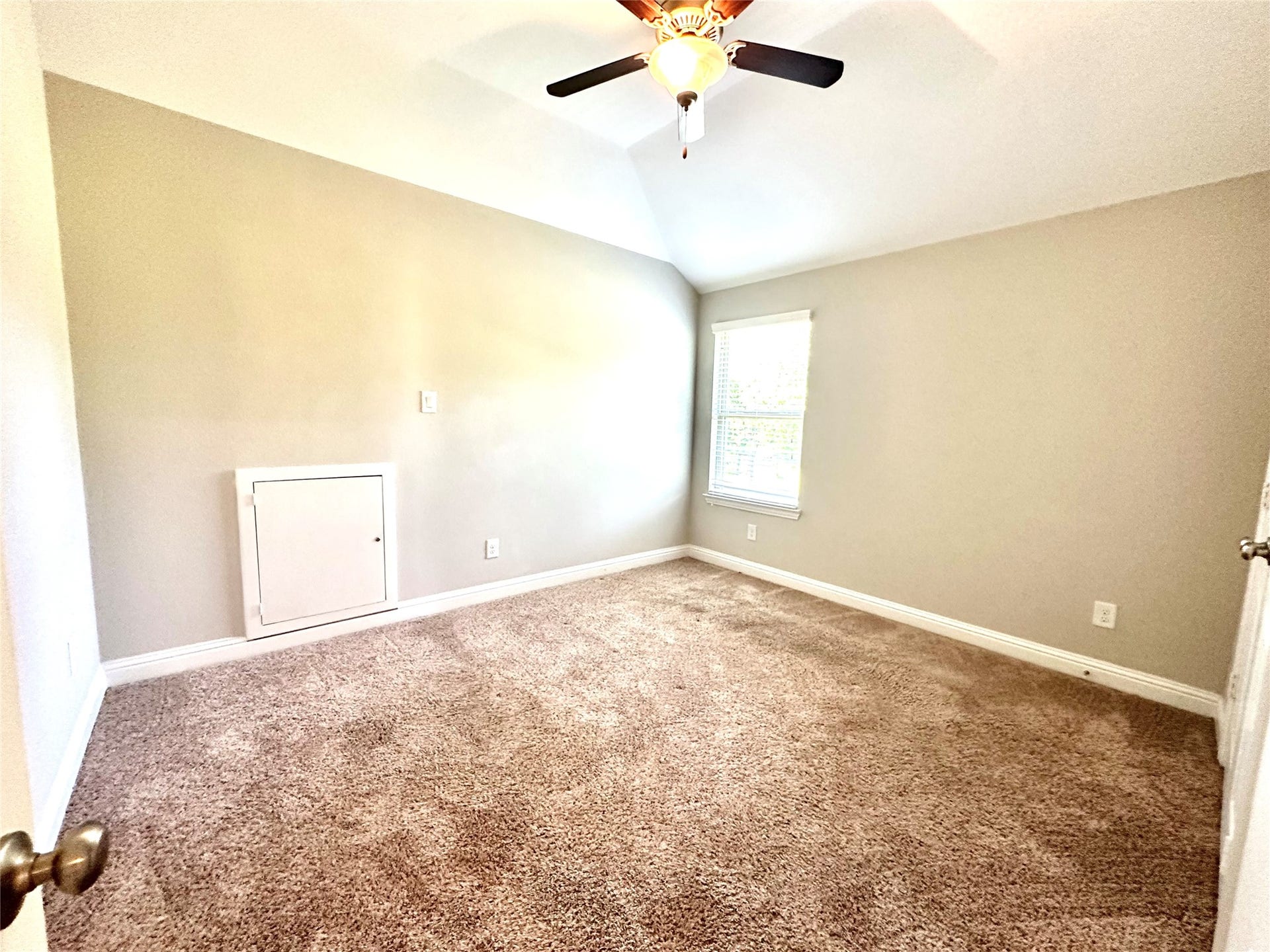 2903 Golden Honey Lane, Richmond, TX 77406