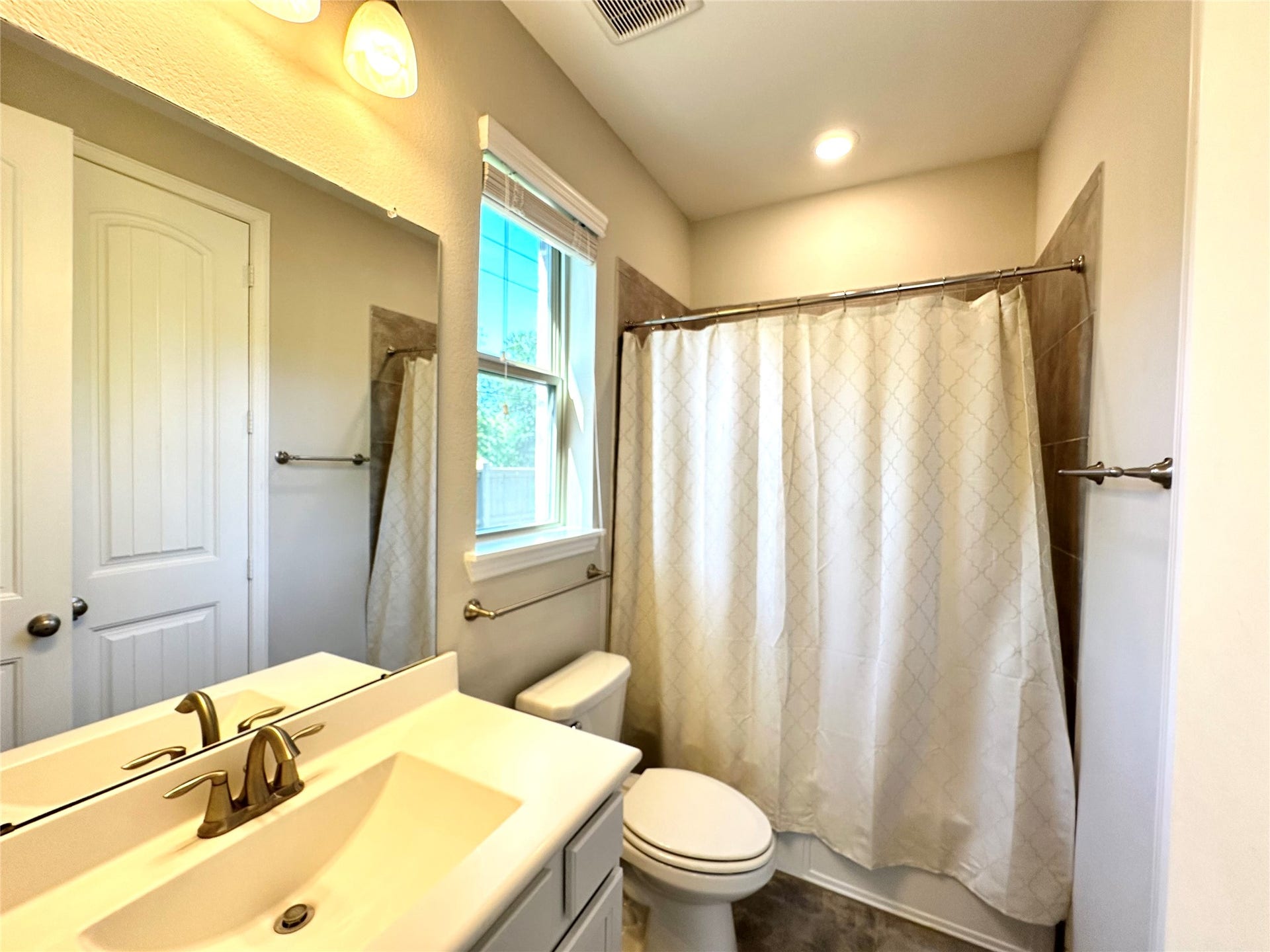 Secondary bedroom with full bathroom