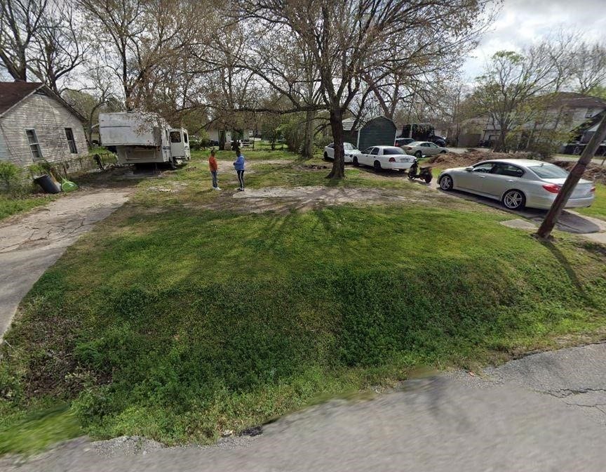Property photo for 2606 Staples Street, Houston, TX