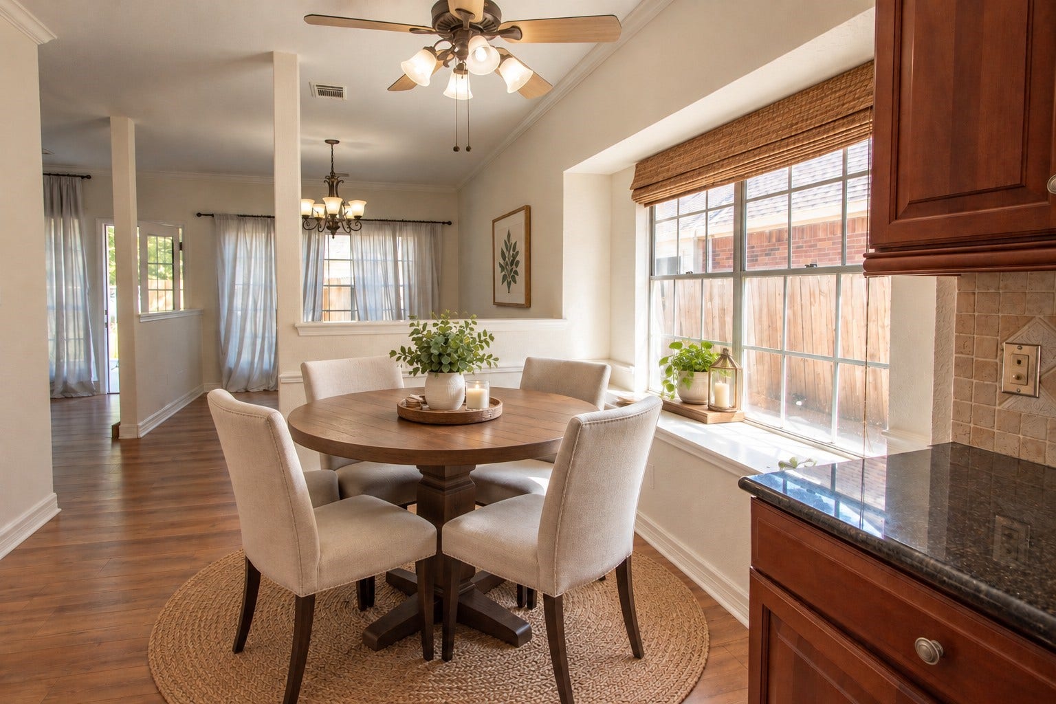 4700 Broadmoor Drive, League City, TX 77573 Virtual staging of The Breakfast area