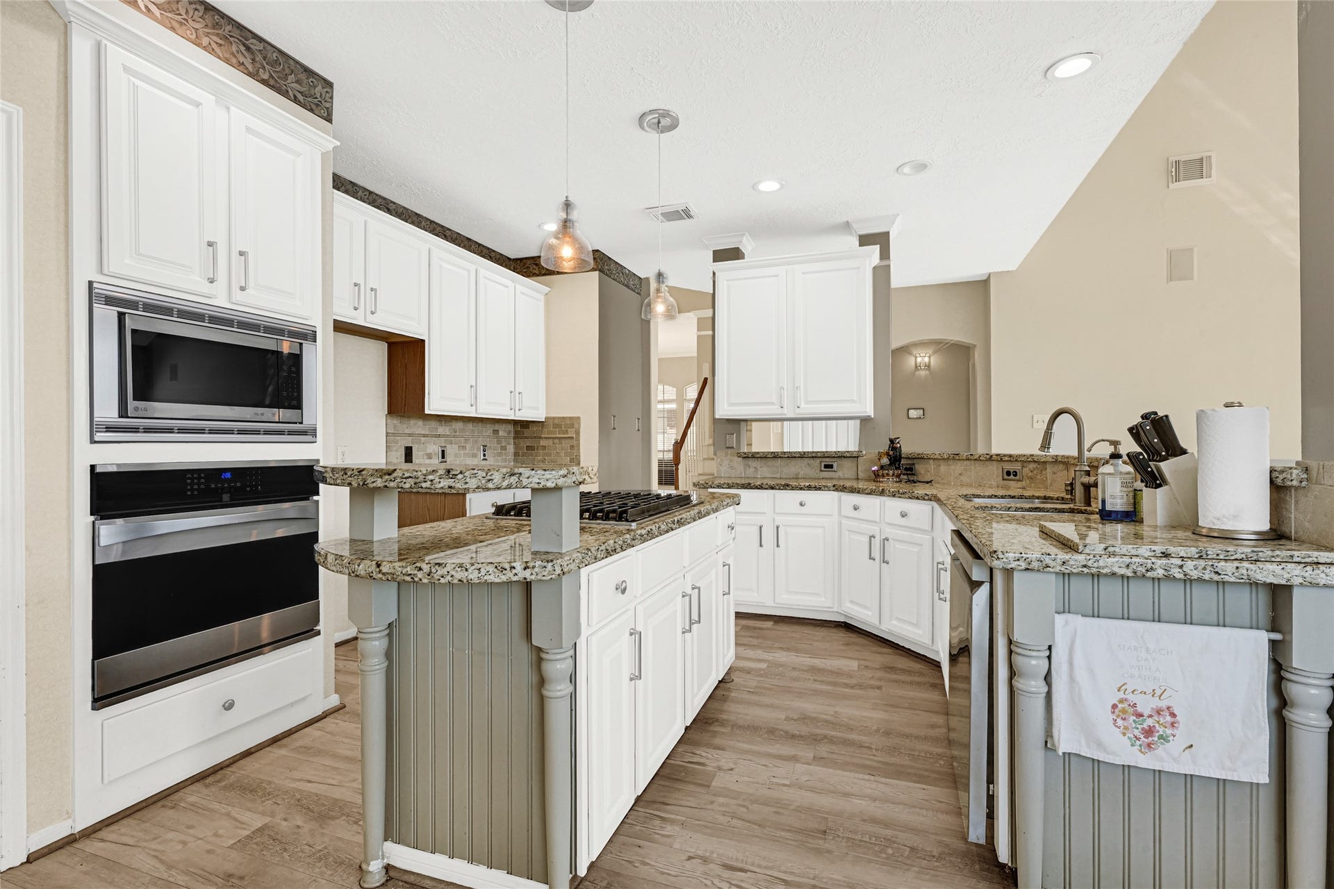 4902 Bellmead Drive, Missouri City, TX 77459 4902 Bellmead Drive, Missouri City, TX 77459