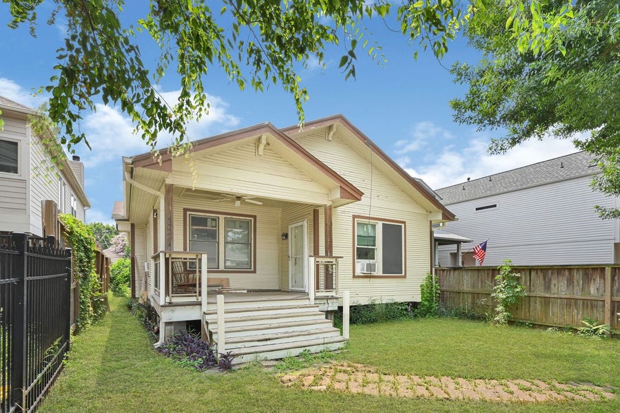 Property photo for 714 Waverly Street, Houston, TX