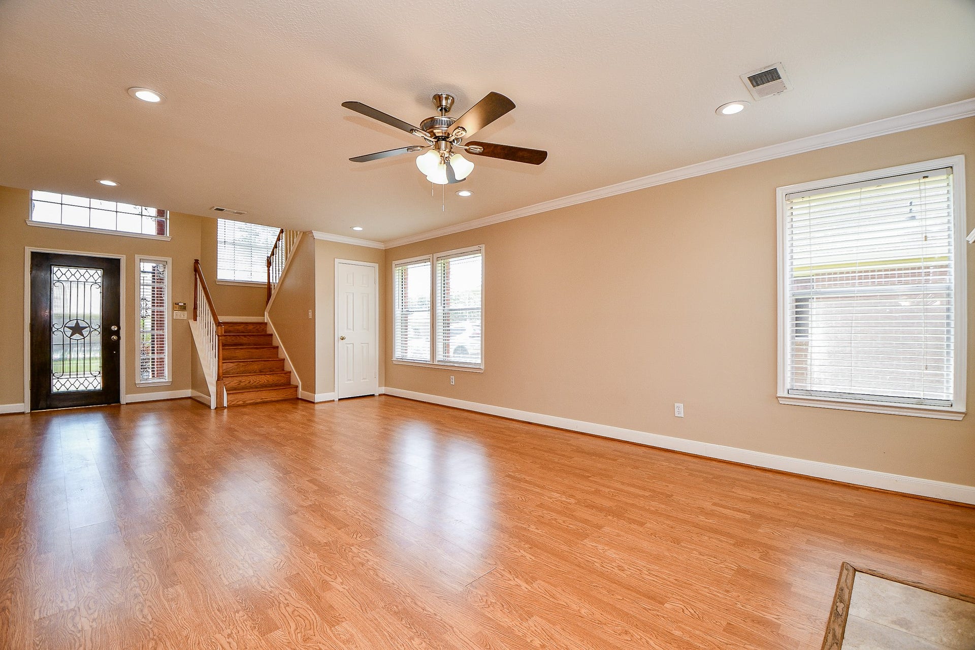 11707 Turtle Lake Drive, Houston, TX 77064