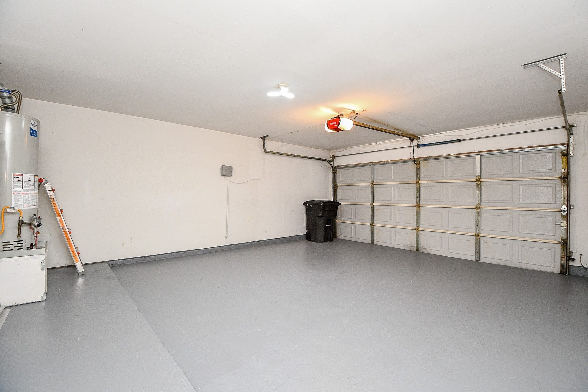 11707 Turtle Lake Drive, Houston, TX 77064