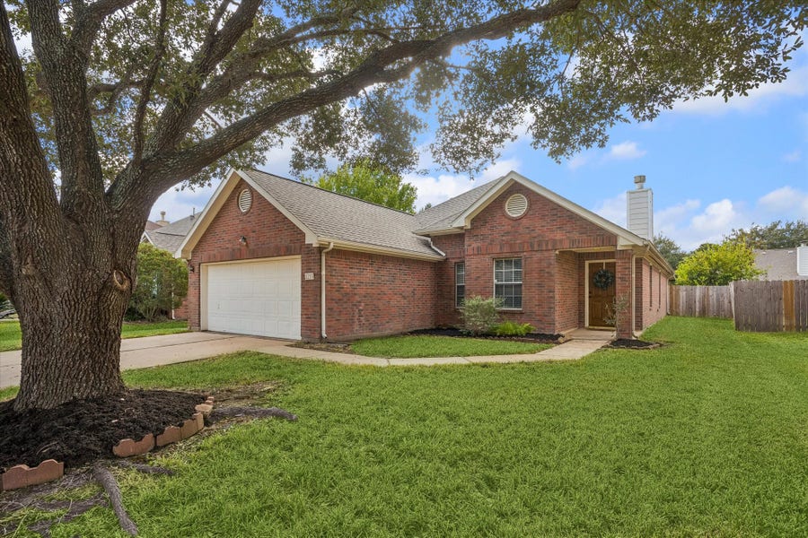 Property photo for 3215 Bent Brook Way, Katy, TX