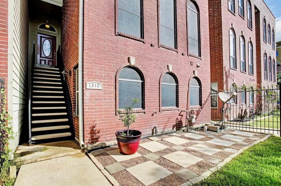 Property photo for 1310 Emancipation Avenue, Houston, TX