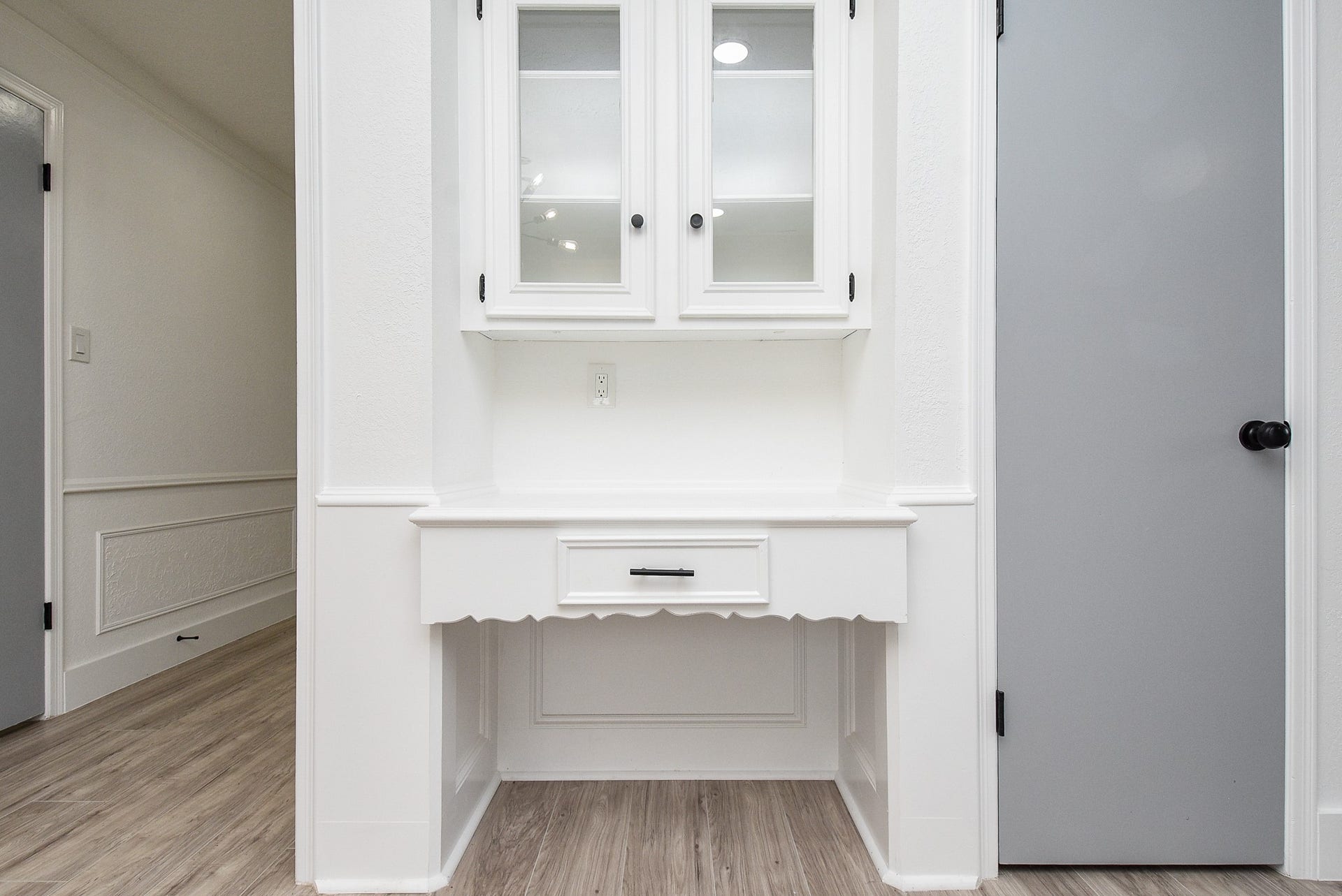 DESK