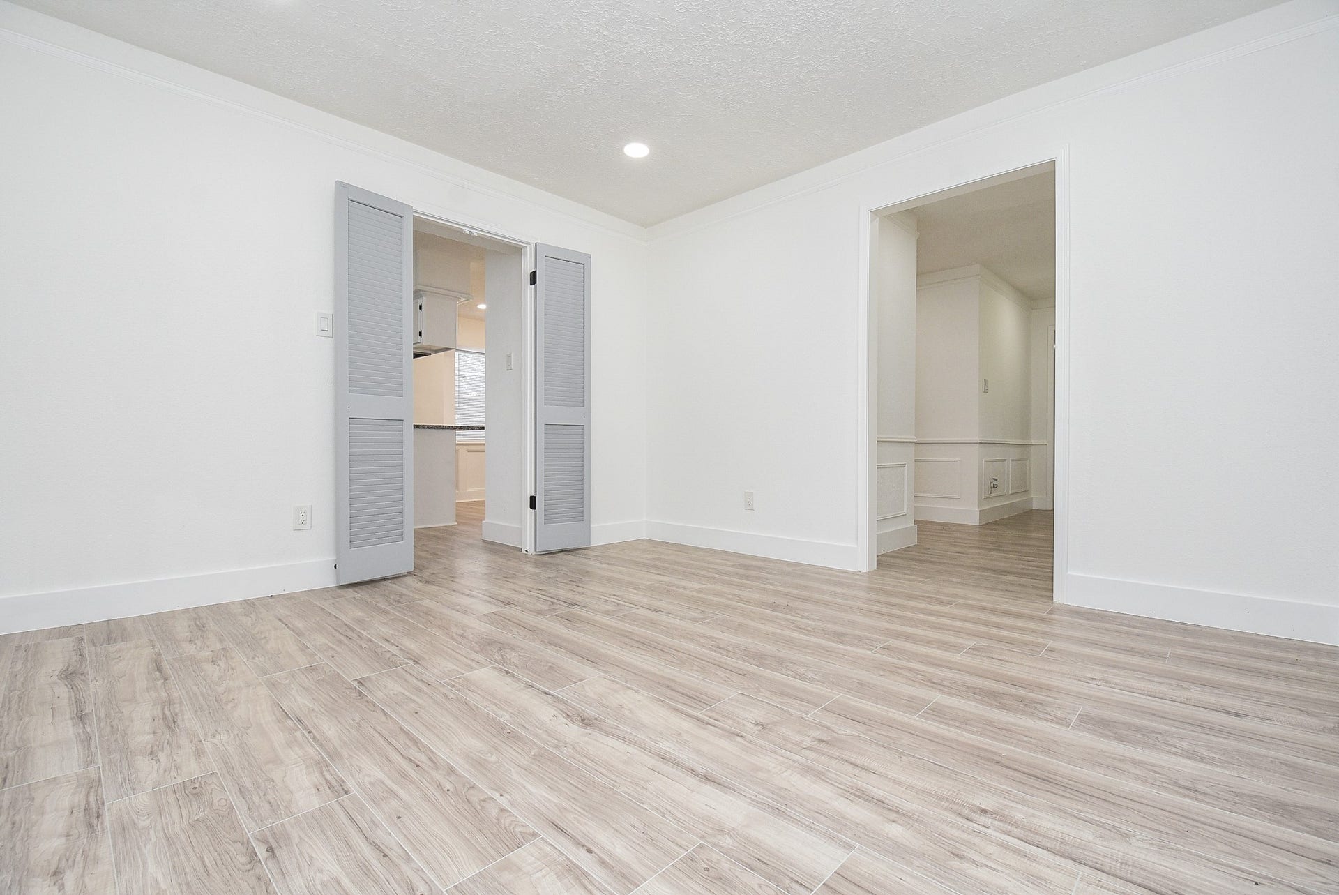 15814 Winding Moss Drive, Houston, TX 77068