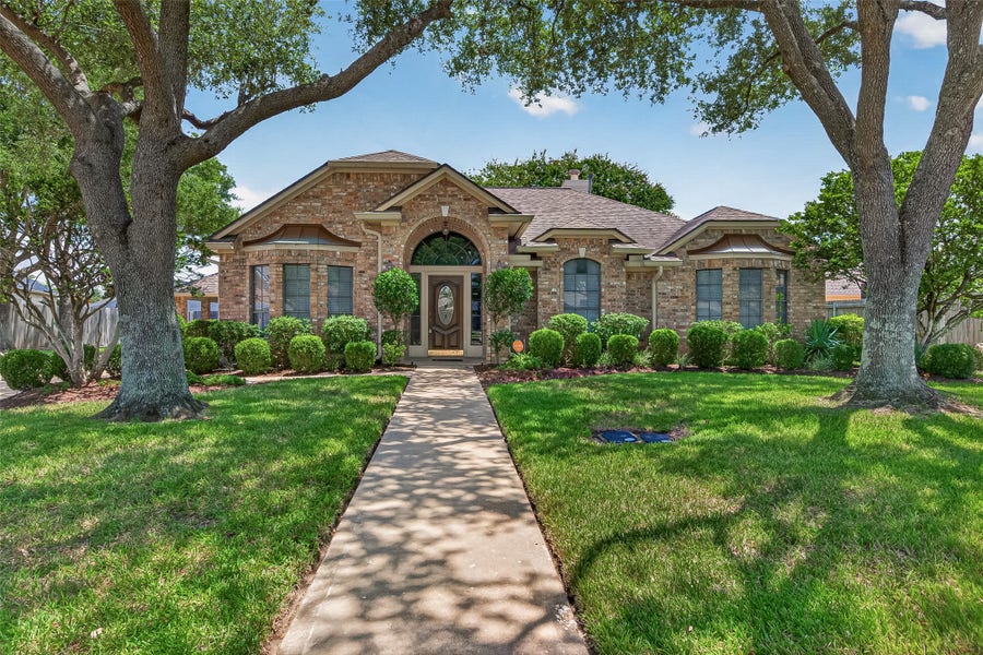 Property photo for 1705 Janell Rene Circle, Deer Park, TX