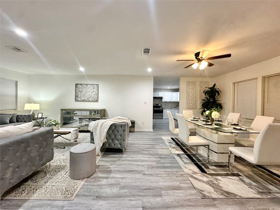 Property photo for 5346 Windswept Lane, Houston, TX