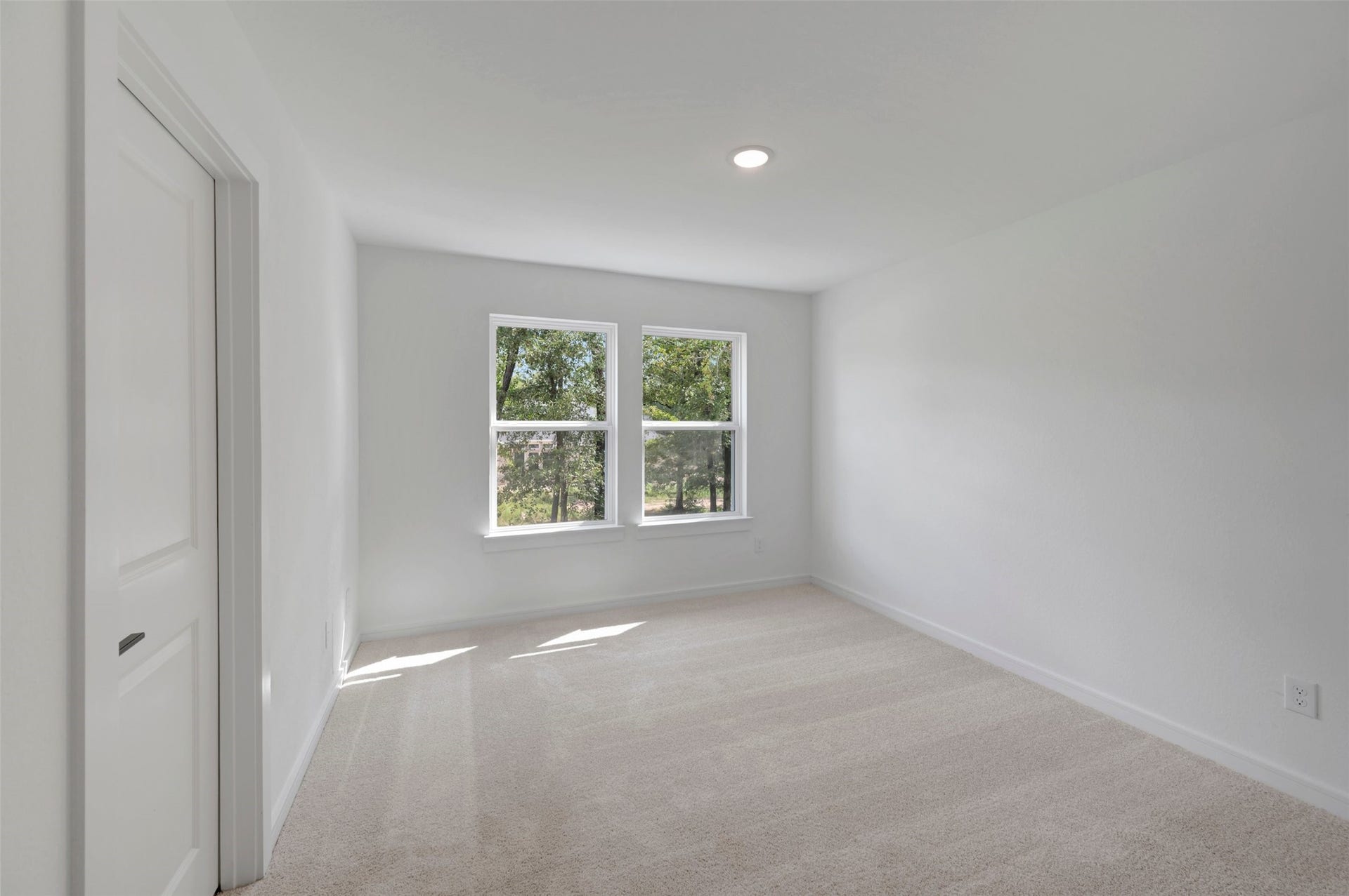 2124 River Maple Drive, Magnolia, TX 77363 Bedroom 2 (*Photo not of actual home and used for illustration purposes only. Colors/finishes may differ from the ones currently selected in the home.)