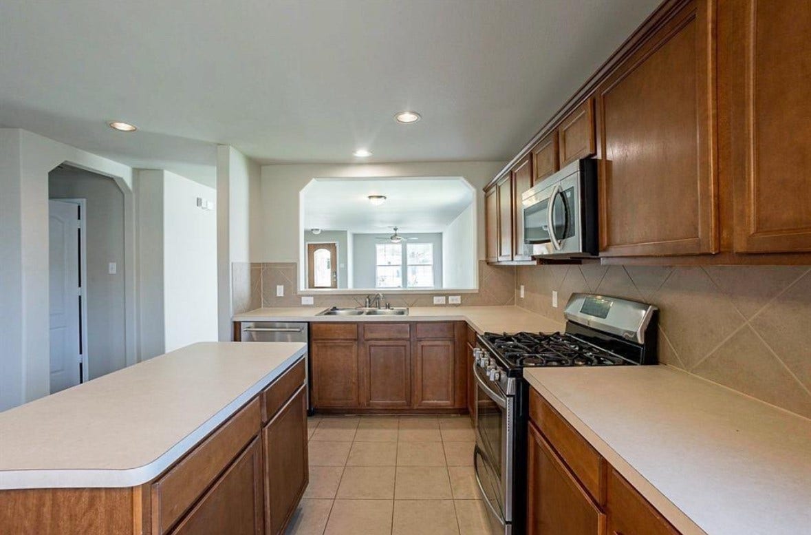 1111 Desert Springs Lane, Rosenberg, TX 77471