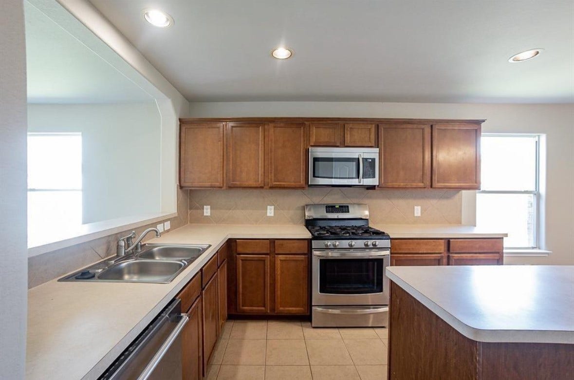 1111 Desert Springs Lane, Rosenberg, TX 77471